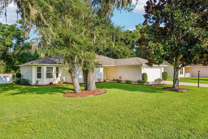 4 bedroom Single Family Residence at 108 Cherry Blossom Lane, Spring Arbor Village, Lady Lake — photo 3
