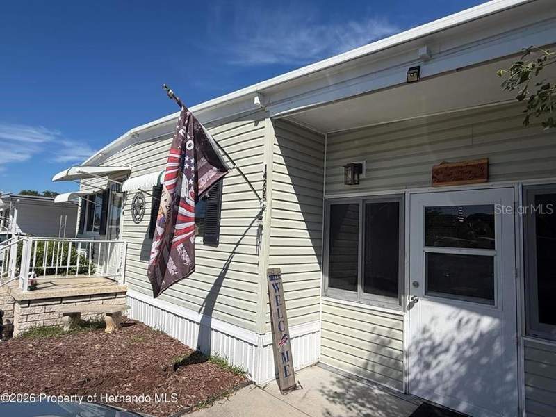 2 bedroom Mobile Home at 14295 Sandhurst Street, Brookridge Comm, Brooksville — photo 3