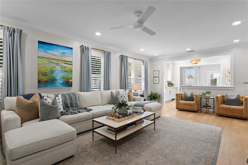 4 bedroom Single Family Residence at 913 S Bruce Street, Lingerlong, Tampa — photo 3