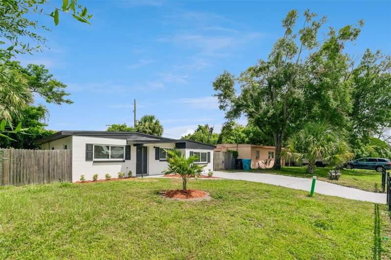 3 bedroom Single Family Residence at 2821 W Amelia Street, Haralson Sub, Orlando — photo 3