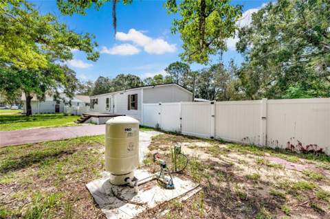 7194 Sealawn Drive, Spring Hill FL - photo 9 of 42