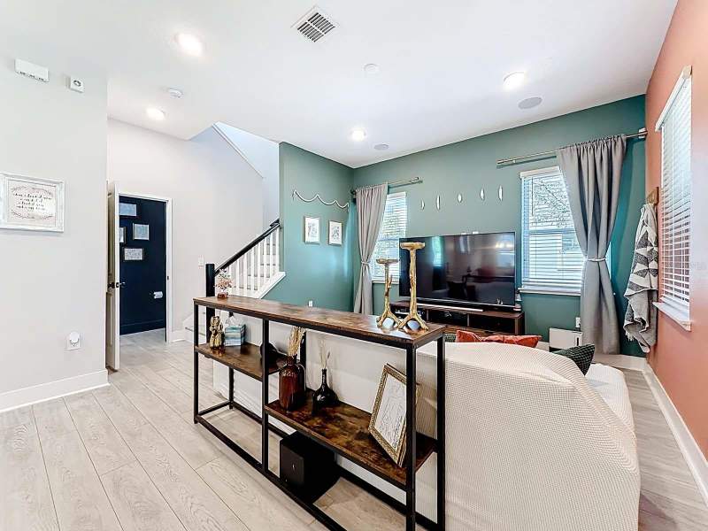 3 bedroom Single Family Residence at 13249 Cormack Lane, Laureate Park Ph 7, Orlando — photo 3