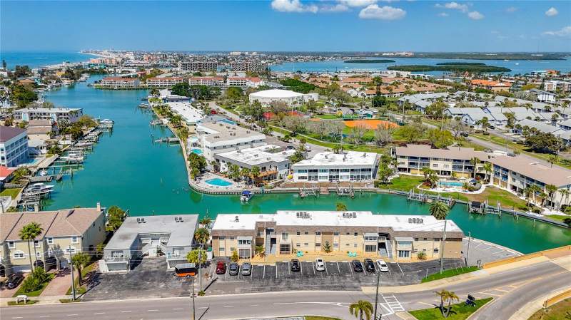 1 bedroom Condominium at 184 117th Avenue #2, Pointe Capri Adult Condo, Treasure Island — photo 5