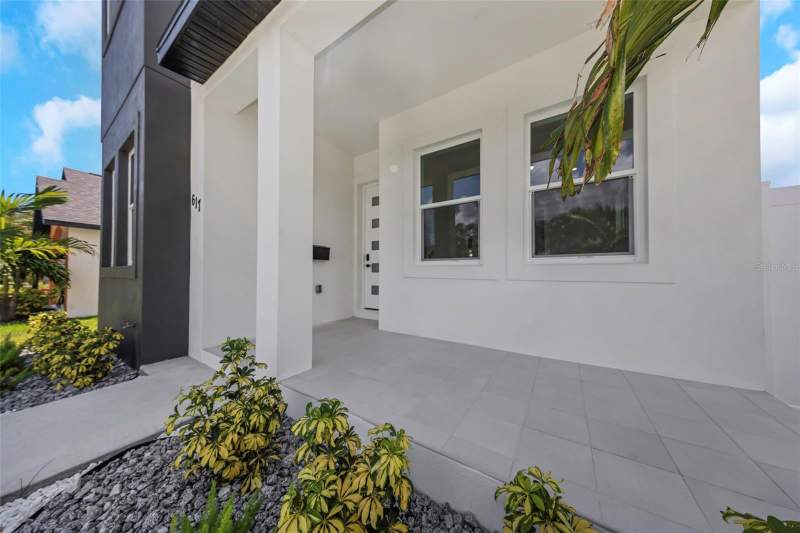 4 bedroom Single Family Residence at 617 Folsom Street, Pasadena Park, St Petersburg — photo 4