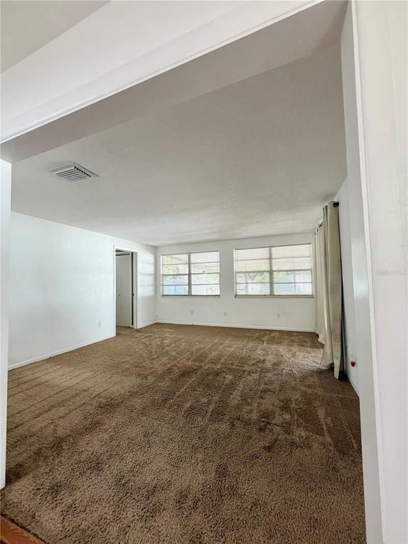 3 bedroom Single Family Residence at 110 S Corona Avenue, Sky Crest Unit 5, Clearwater — photo 5