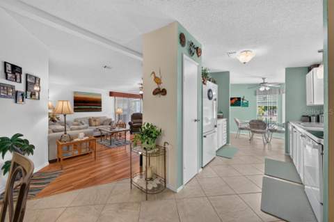 1226 Pompano Lane, Lady Lake FL - photo 18 of 63