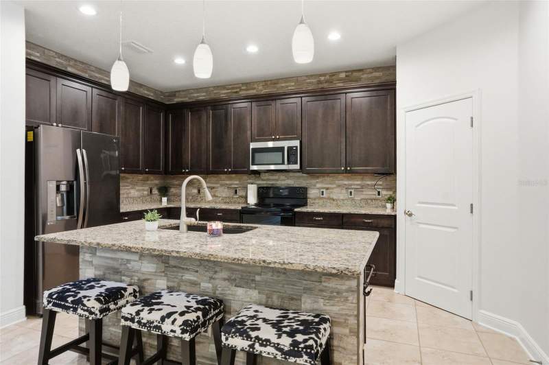 4 bedroom Single Family Residence at 12417 Coralbean Court, Rose Haven Ph 01, New Port Richey — photo 4