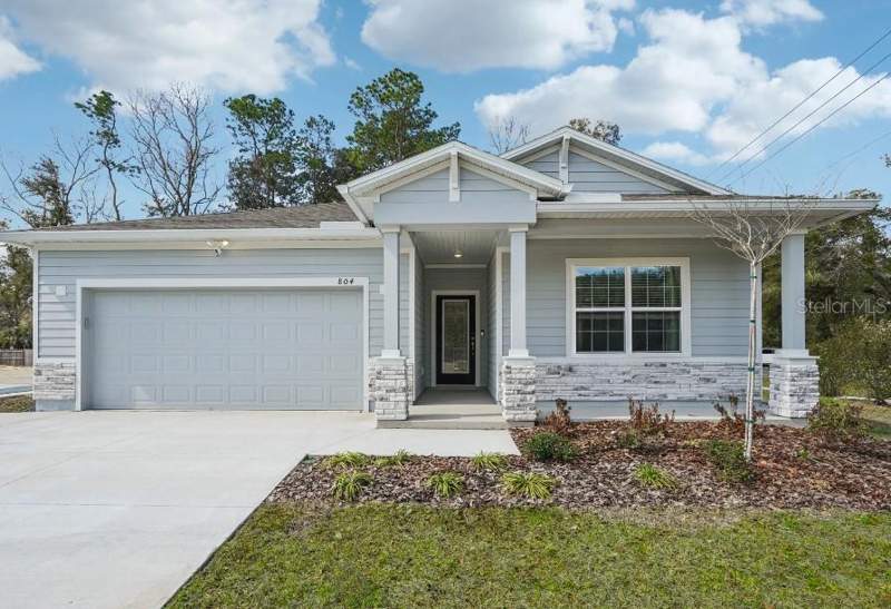 804 SW 80TH WAY home for sale in Oakhaven Walk