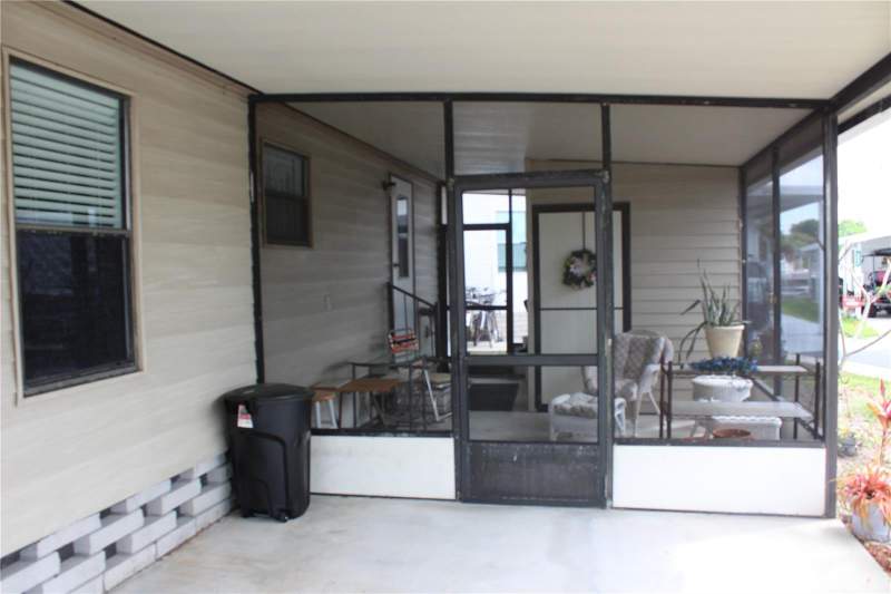 2 bedroom Manufactured Home at 6807 Mount Pleasant Road #51, St Petersburg, St Petersburg — photo 4