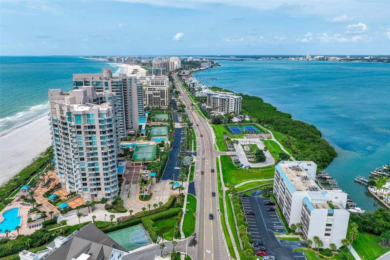 2 bedroom Condominium at 1581 Gulf Boulevard #203N, Harbour The Condo, Clearwater Beach — photo 2