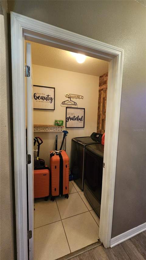 2459 Valhalla Drive, Tavares FL - photo 14 of 41