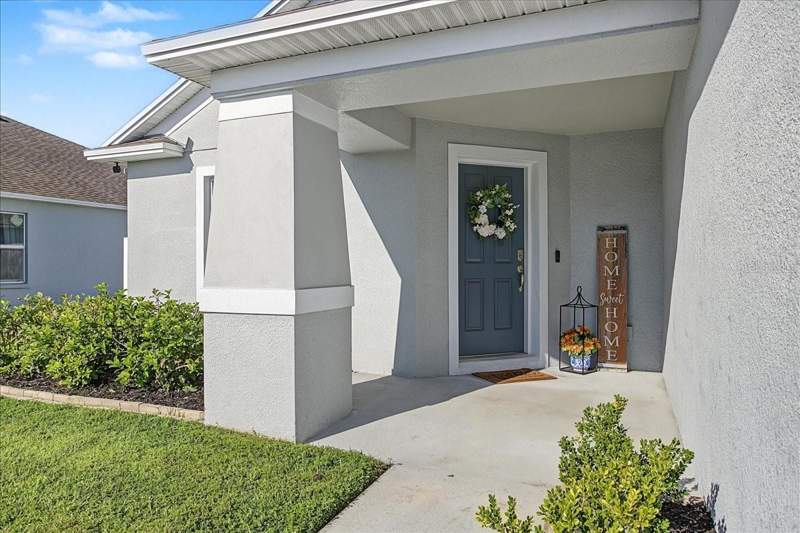 3 bedroom Single Family Residence at 2760 Hudson Street, Linden Trace, Lakeland — photo 2
