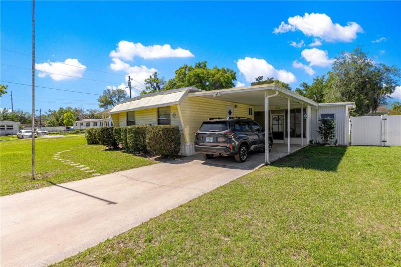 2 bedroom Mobile Home at 4121 SE 33rd Place, Hickory Hills, Ocala — photo 3