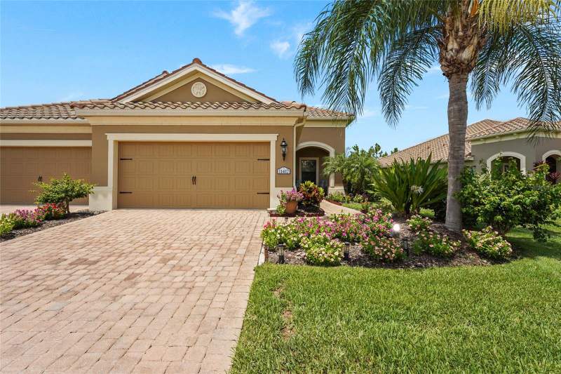 11417 OKALOOSA DRIVE home for sale in Grand Palm Phases 2a (D) &amp; 2a (E) Homes for Sale: Median $910K
