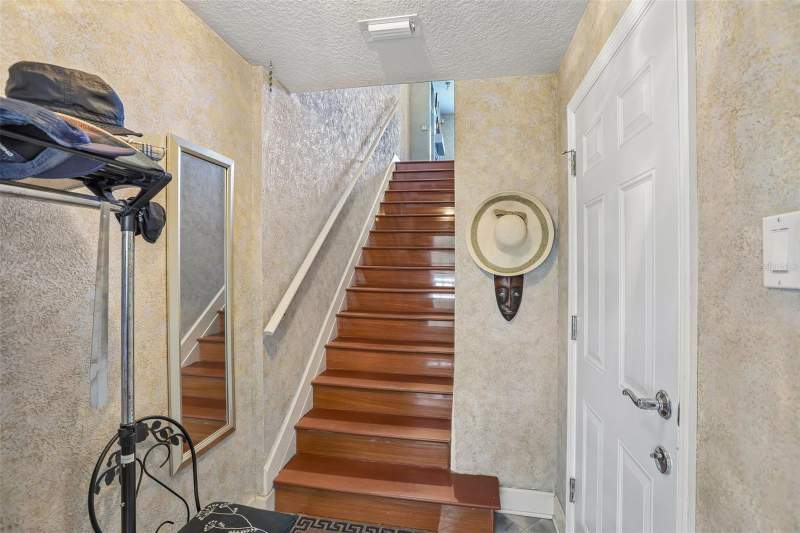 3 bedroom Townhouse at 113 Yacht Club Circle, Tides Village - Yacht Basin, North Redington Beach — photo 4