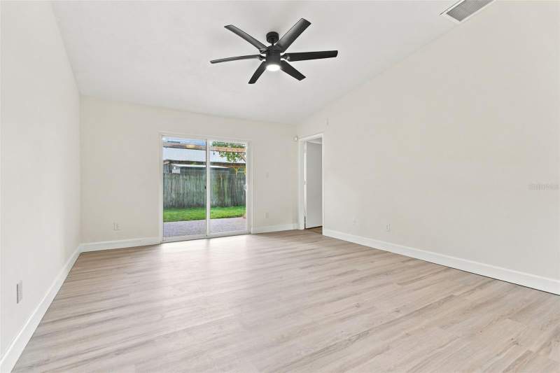 3 bedroom Single Family Residence at 723 Oak Manor Circle, Valencia Gardens Sec 03, Orlando — photo 4