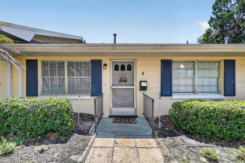 2 bedroom Condominium at 445 S Grandview Street #8, Mount Dora Park South Condo Unit 01, Mount Dora — photo 2