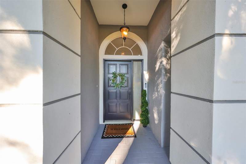 3 bedroom Single Family Residence at 9309 Hampshire Park Drive, Hunters Green Prcl 18A Phas, Tampa — photo 3