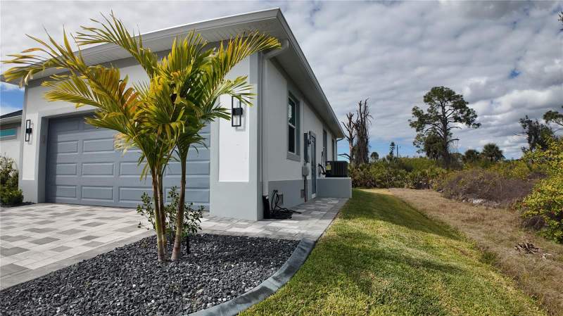 3 bedroom Single Family Residence at 1222 Underhill Circle, Port Charlotte Sec55, Port Charlotte — photo 4