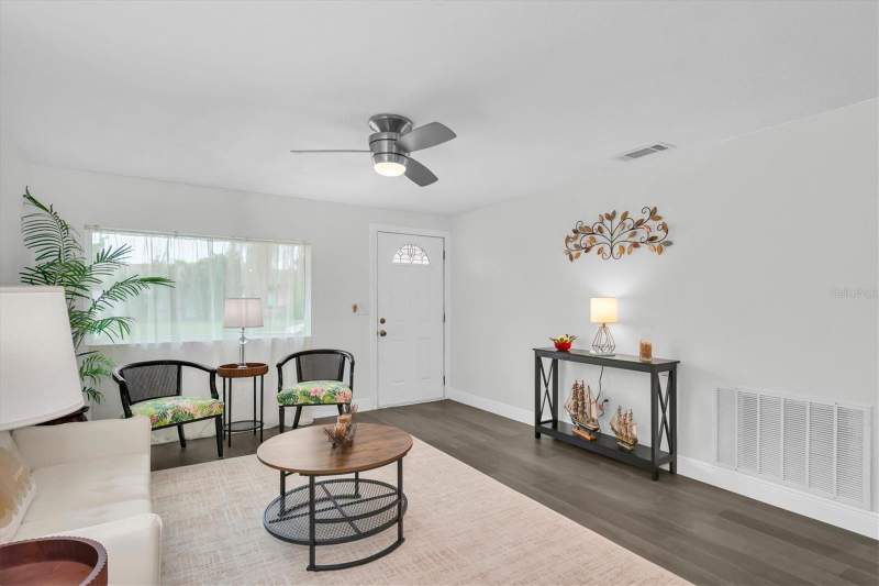 3 bedroom Single Family Residence at 650 Timber Bay Circle, Shoreview Ph 2, Oldsmar — photo 5