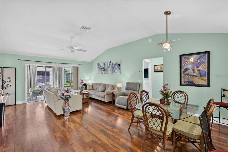 3 bedroom Single Family Residence at 476 Island House Path, The Villages, The Villages — photo 5