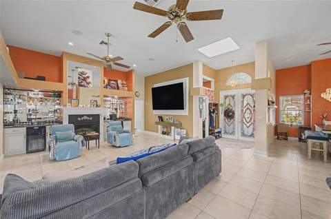 8835 Helmsly Lane, Hudson FL - photo 15 of 65