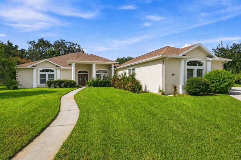 3 bedroom Single Family Residence at 13750 Dowling Lane, Parker Pointe Ph 01, Odessa — photo 2