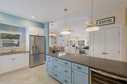 5701 Carissa Street, Holmes Beach FL - photo 20 of 57