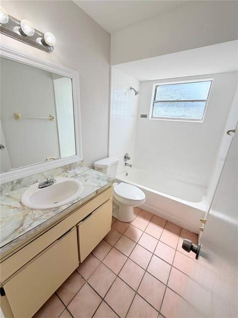 336 Montgomery Court, Kissimmee FL - photo 10 of 28