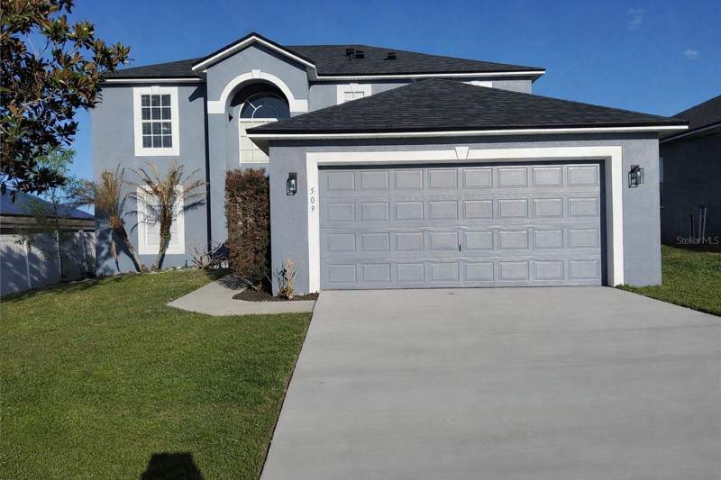 4 bedroom Single Family Residence at 509 RIDGES DRIVE, RIDGE DUNDEE, DUNDEE — photo 1