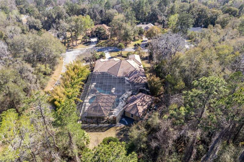 5 bedroom Single Family Residence at 695 SE 47th Loop, Bellechase Laurels, Ocala — photo 3