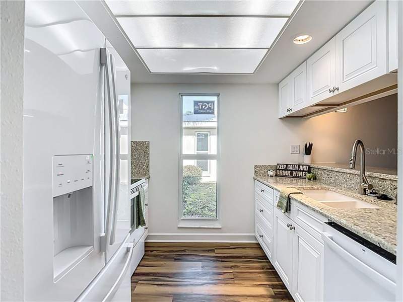 2 bedroom Condominium at 11268 W Bayshore Drive, Crystal River, Crystal River — photo 4