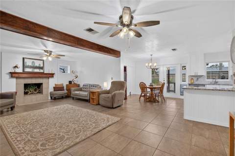 5010 Stolls Avenue, Tampa FL - photo 10 of 47