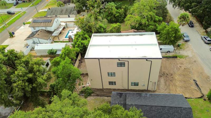 8 bedroom Townhouse at 2707 E 22nd Avenue, Campobello Blocks 31 To 45, Tampa — photo 4