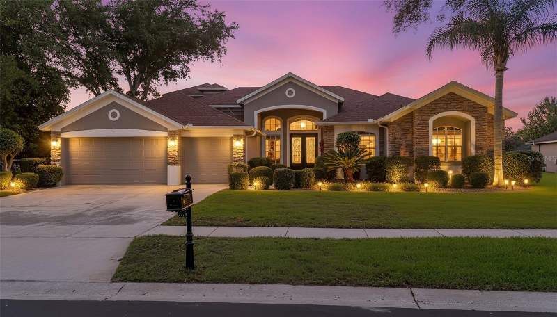 5 bedroom Single Family Residence at 10354 Oakview Pointe Terrace, Oaks Windermere 47/57, Gotha — photo 2