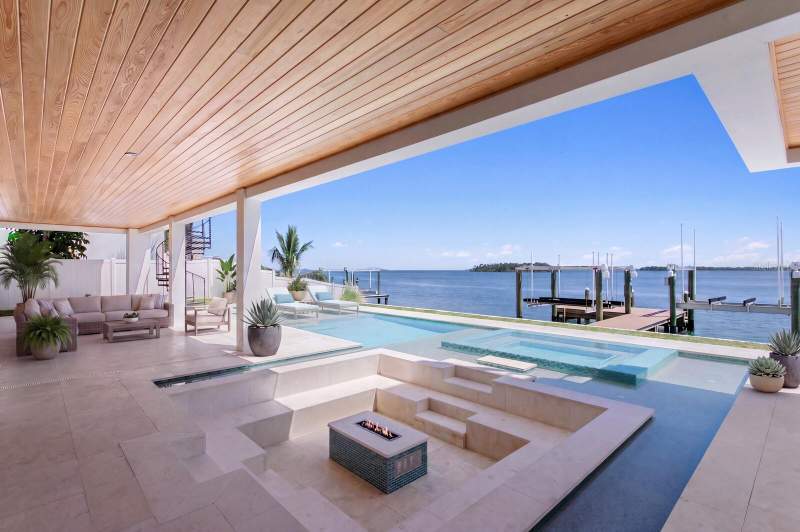 6 bedroom Single Family Residence at 114 Sands Point Drive, Tierra Verde Unit 1 1st Rep, Tierra Verde — photo 3