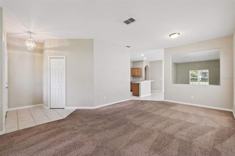 3 bedroom Single Family Residence at 1324 Kellogg Drive, Tavares Pines At Lake Saunders Ph 02, Tavares — photo 4