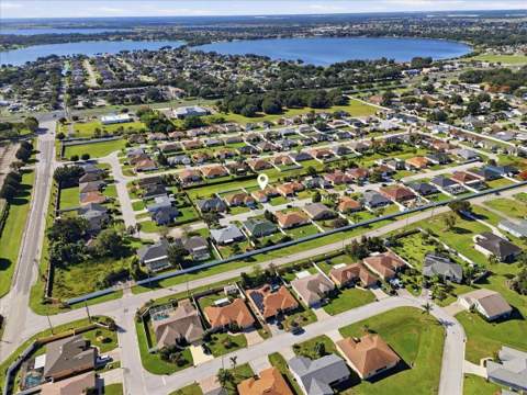 7123 Summit Drive, Winter Haven FL - photo 8 of 53