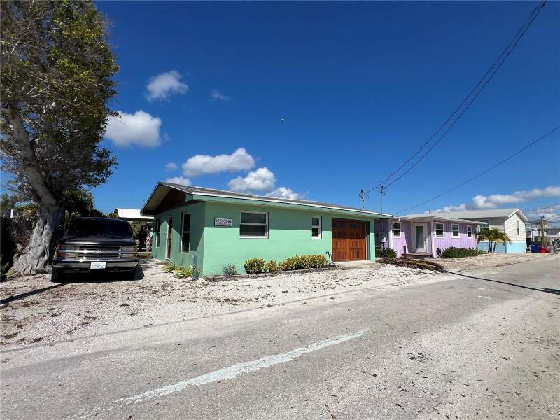 1 bedroom Single Family Residence at 2650 Coco Plum Drive, Gearys Add, Matlacha — photo 4