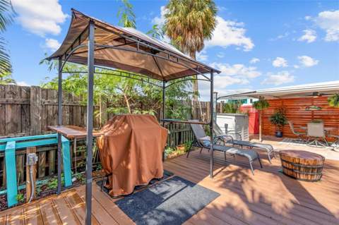 550 80th Avenue, St Pete Beach FL - photo 20 of 33