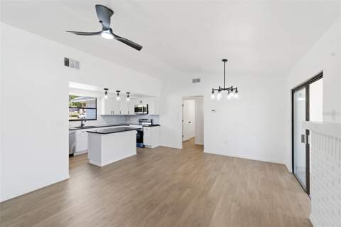 7457 Galloway Road, Weeki Wachee FL - photo 12 of 62