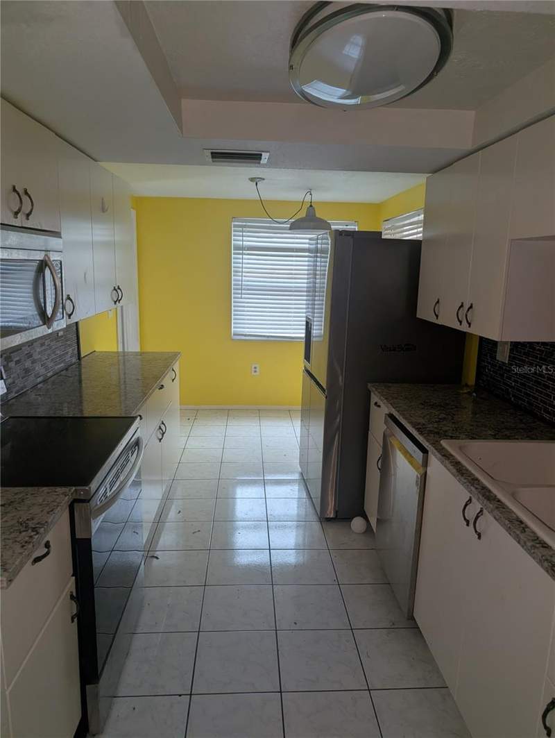 2 bedroom Single Family Residence at 9436 Glen Moor Lane, Embassy Hills, Port Richey — photo 5