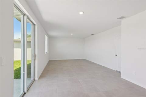12589 Homeland Drive, Dade City FL - photo 6 of 38
