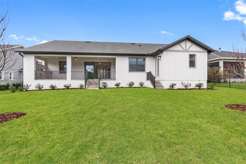 4 bedroom Single Family Residence at 5601 Summit View Drive, Southern Hills Plantation, Brooksville — photo 2