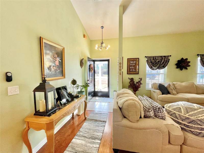 4 bedroom Single Family Residence at 25336 SW 22nd Avenue, Replat Sylvania Terrace, Newberry — photo 2