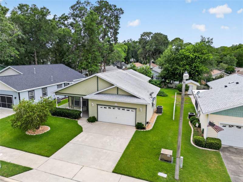 3 bedroom Single Family Residence at 2216 NE 40th Terrace, Victoria Station, Ocala — photo 2