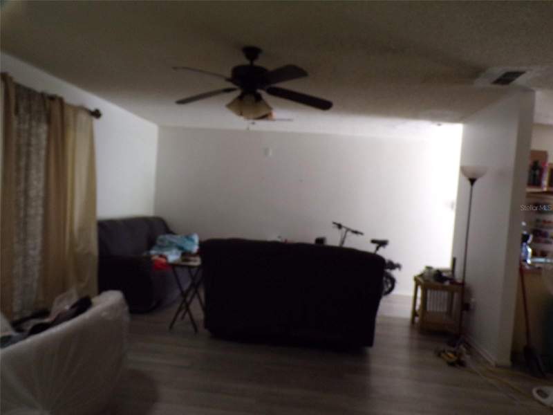 2 bedroom Single Family Residence at 304 Oak Track Way, Slvr Spgs Sh N, Ocala — photo 3