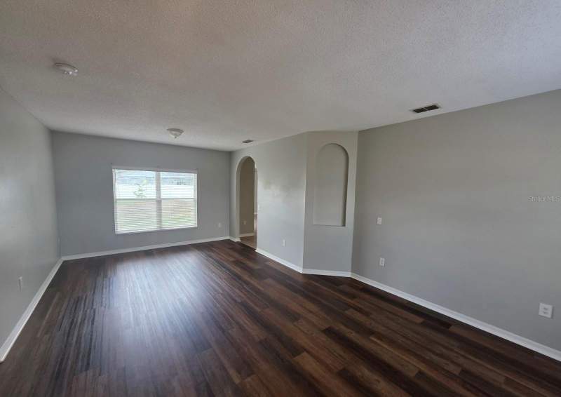 3 bedroom Single Family Residence at 579 Kilimanjaro Drive, Poinciana Village 1 Nbhd 1 South, Kissimmee — photo 4