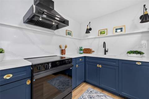 855 Bayway Boulevard #503, Clearwater Beach FL - photo 6 of 35