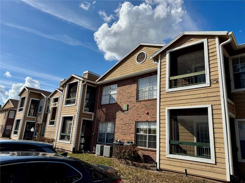 2 bedroom Condominium at 5533 Chrishire Way #F207, Regency Gardens, Orlando — photo 4